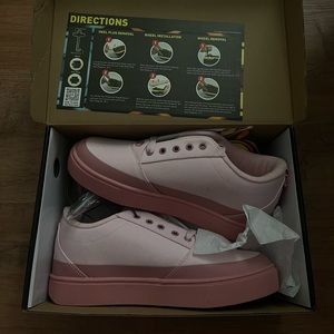 Heely Shoes